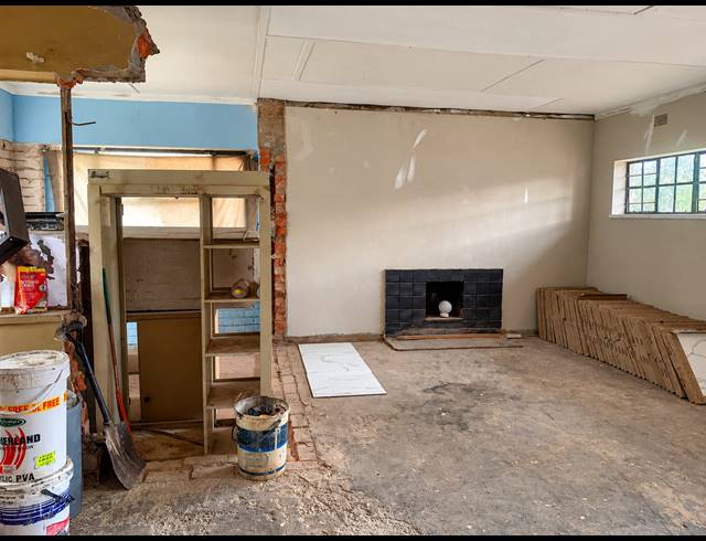 3 BEDROOM HOUSE FOR SALE IN VANDERBIJLPARK CE 2